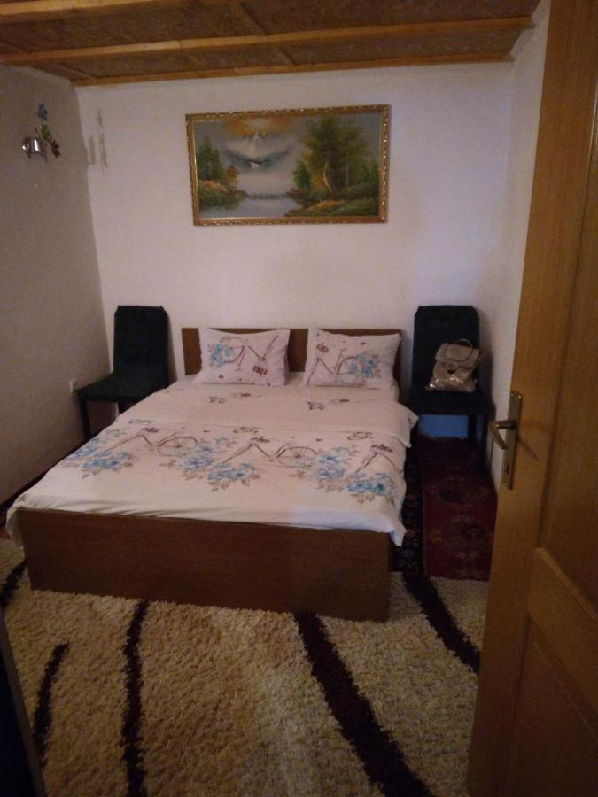 Villa Vikendica Amra I Indir Travnik Exterior foto